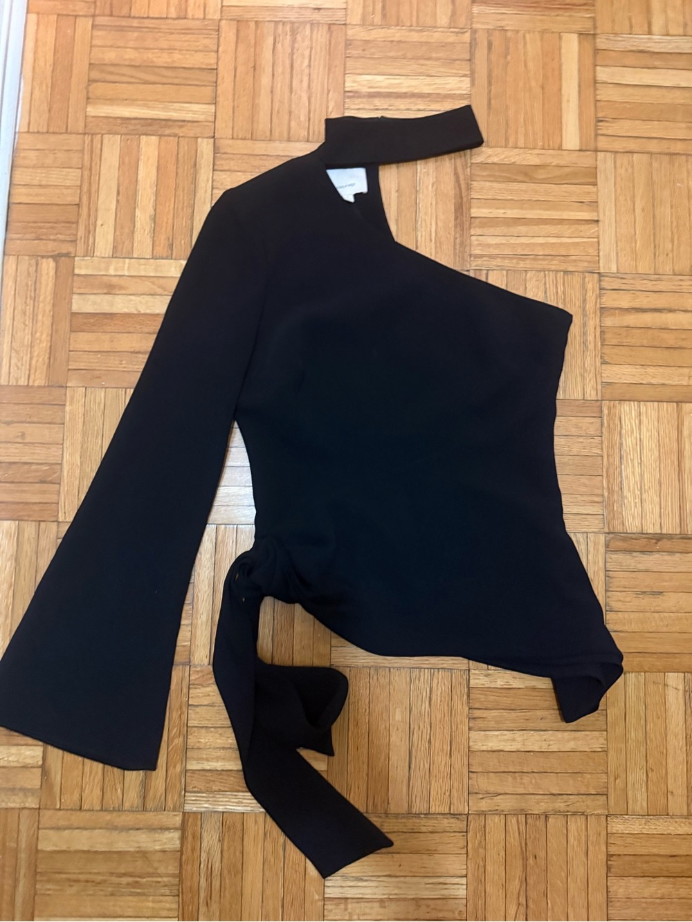 CINQ A SEPT Women's Black One-Shoulder Asymmetric Top with Tie Detail size 6